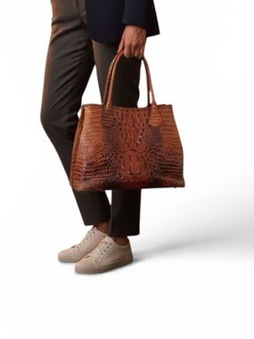 Brahmin Large Tote Bag Brown Melbourne Croc Embossed Leather with Gold Hardware